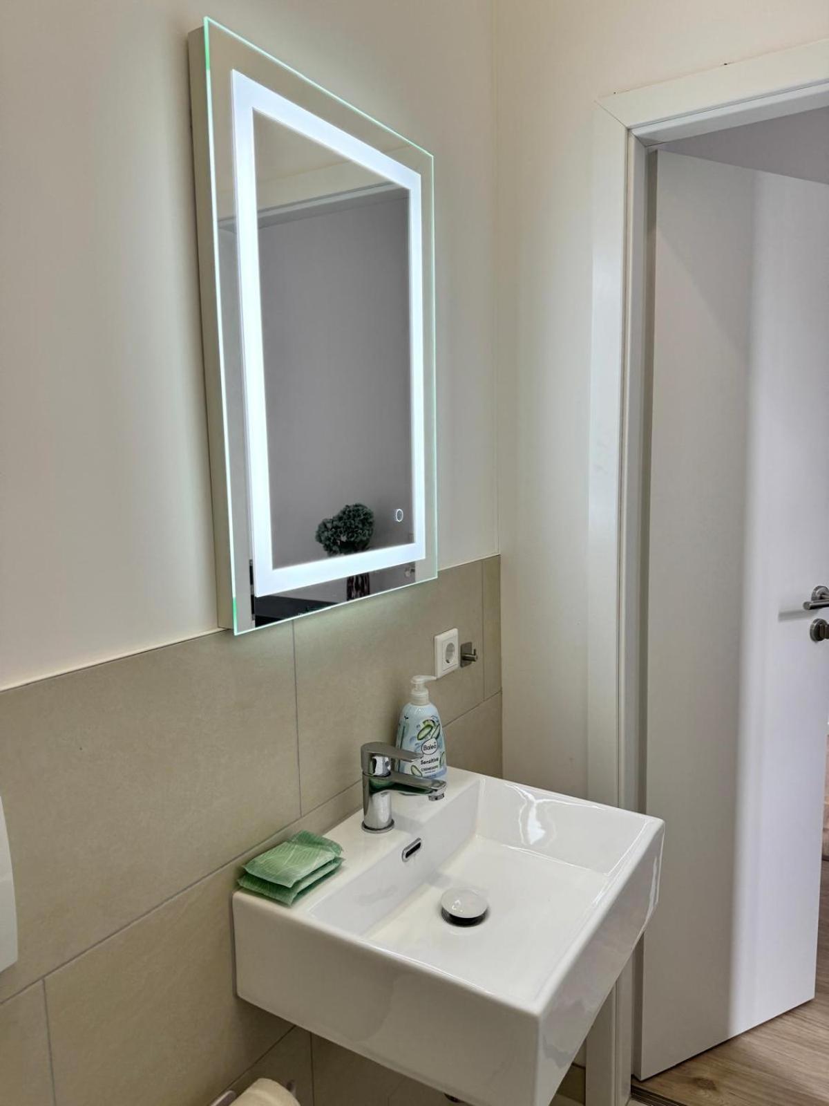 Heaven Homes - Privatzimmer Mit Bad Im Herzen Von Duesseldorf 外观 照片
